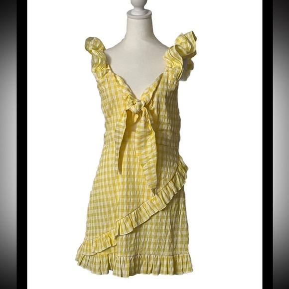 MABLE Yellow Gingham Cut Out Flirty Ruffle Sundress Large - Picture 2 of 8